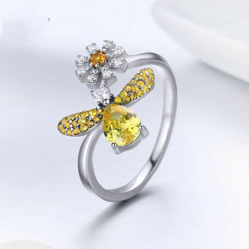 Bee's Blessing Ring