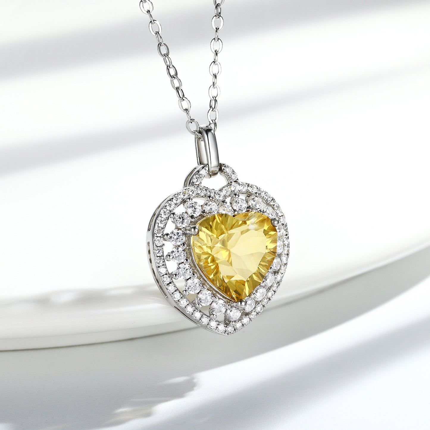 Golden Heart Radiance Necklace