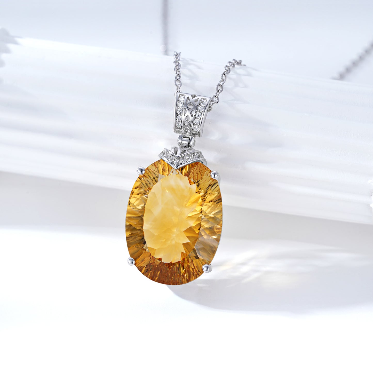 Elegant Natural Topaz Necklace