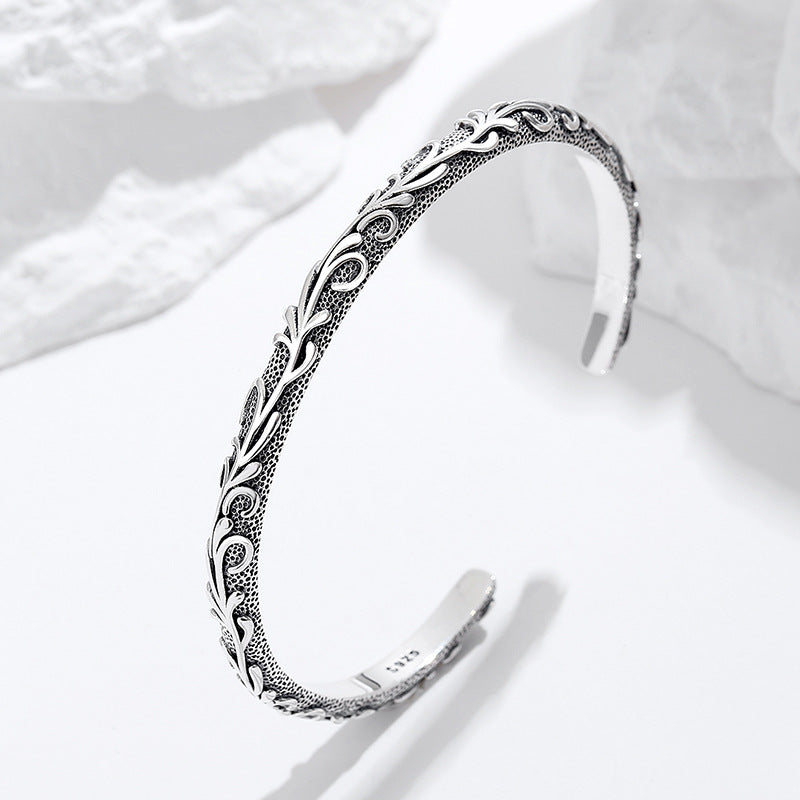 Carved Grass Bracelet