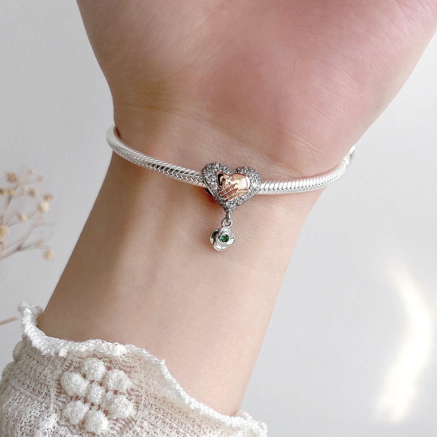 Mother & Children Hands Beads