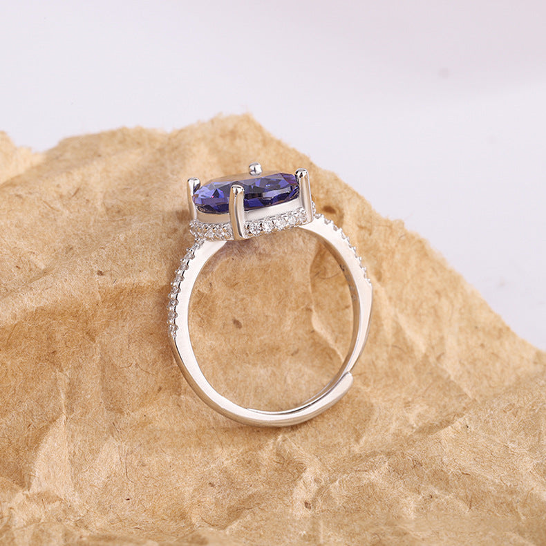 Pigeon Egg Sapphire Ring
