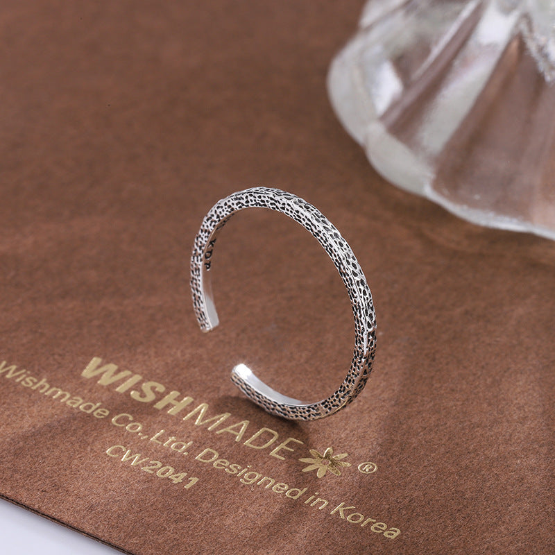 Retro Cold Texture Ring