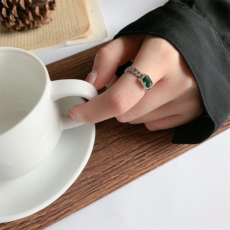 Green Chain Ring