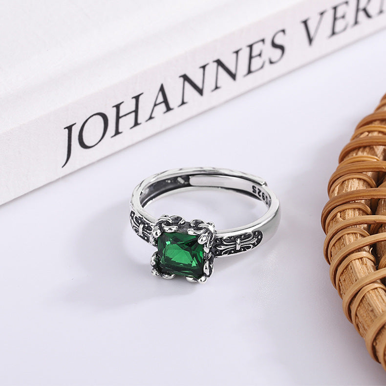 Green Royal Emblem Ring