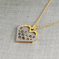 Honeycomb Heart Bee	Necklace