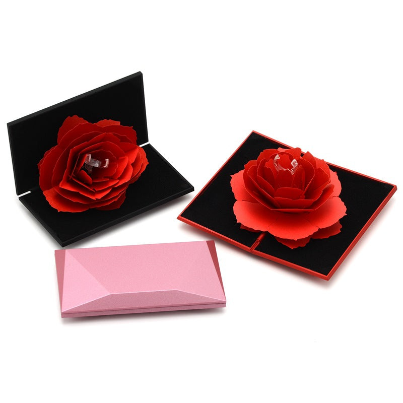 Heart-shaped Rose Gift Box