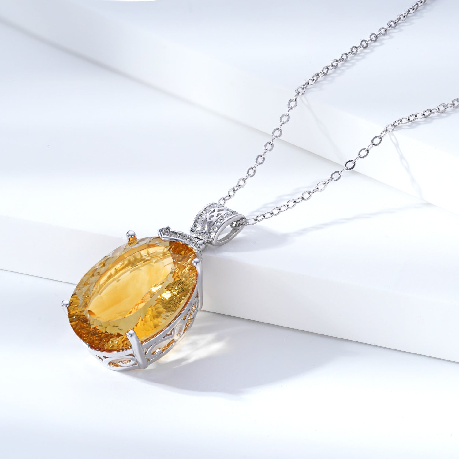 Elegant Natural Topaz Necklace