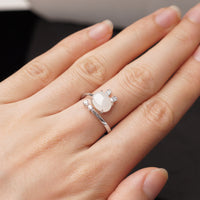 Rabbit Claw Ring