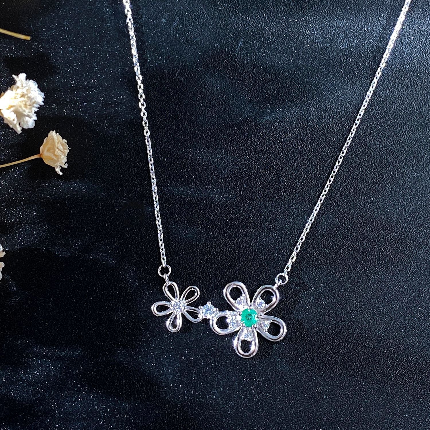 Flower-Shaped Grandmother's Necklace