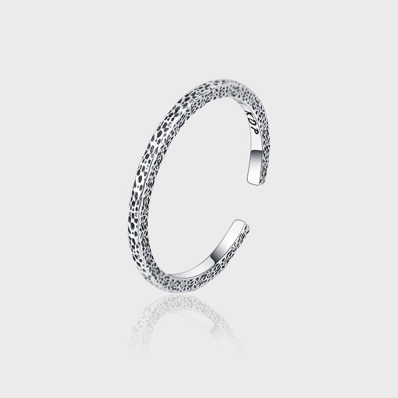 Retro Cold Texture Ring